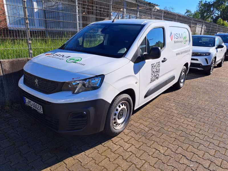 Peugeot Partner Premium Elektromotor L2 Navi, Kamera, Einparkhilfe