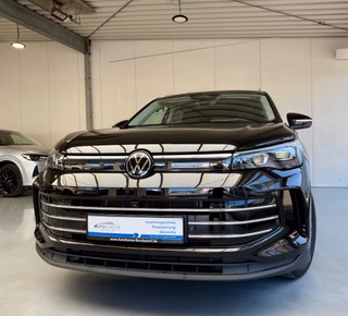 Volkswagen Tiguan Elegance Autom., Matrix Navi Kamera AHK - photo 1