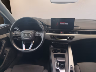 Audi A4 Avant 40 TFSI S line Sport Autom., LED Navi Pano - bilder 2