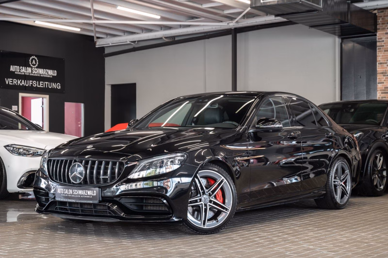 Mercedes-Benz C63S AMG Limo|AMG PERF. AGA|360°|PANO|LEDER