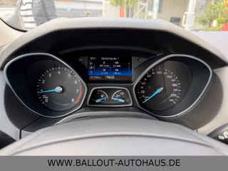 Ford Focus Turnier Titanium*KLIMA*NAVI*TEMP*SYNC*SHZ* - photo 10