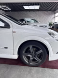 Daumennagel 9 - Opel Astra H GTC Sport