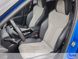 Peugeot e-2008 GT Pack Kamera Panodach Navi ACC SHZ - foto 9