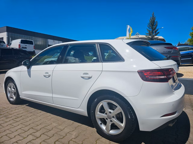 Audi A3 Sportback Automatik*NAVI*XENON*PDC*SHZ* - bilder 6