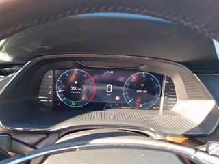 Skoda Octavia Combi 2.0 TDI Scout 4x4 DSG / ACC / AHK / LED / NAVI - foto 7
