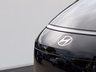 Hyundai STARIA Elektro 84kWh/800V Calligraphy 360°Kamera - bilder 19