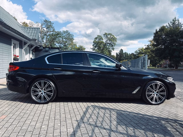 BMW 540i xDrive+HUD+Massage+ACC+AHK+Memory+SD+20"+ - bilder 5