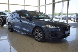 Ford Focus ST-Line X 1,5 115PS aAHK/Navi/Kamera/Winterp.   **