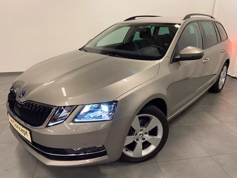 Skoda Octavia Combi Style 1.5 TSI DSG NAVI LED AHK KAMERA