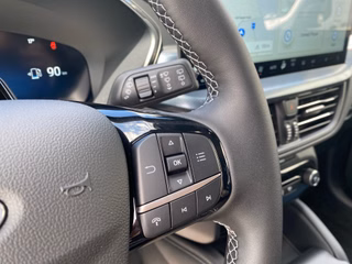 Ford Kuga FHEV AWD BlueCruise Edition +Winterpaket+Matrix+ - bilder 7
