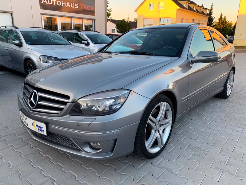 Mercedes-Benz CLC 350 7G-TRONIC Special Edition PANORAMA-SD 2x MEMERY+SHZ NAVI BI-XENON