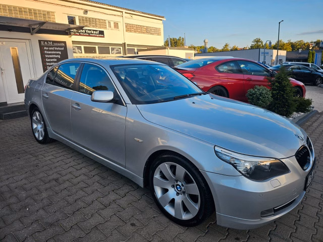 BMW 523 i Limousine Automatik*HU/AU NEU*NAVI*XENON* - photo 1