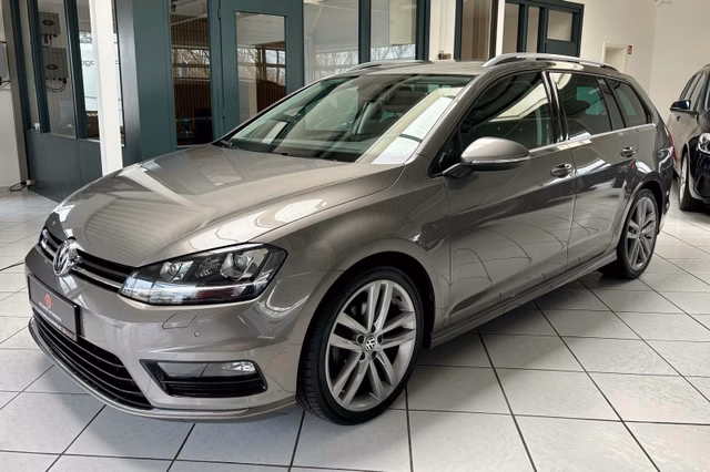 Volkswagen Golf 1.4 TSI Highline RLine Navi Bi-Xenon Kamera Gebrauchtwagen Kaufen | EZ 01/2015