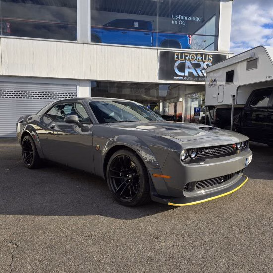Dodge Challenger R/T Scat Pack Widebody 6,4L V8 Carb