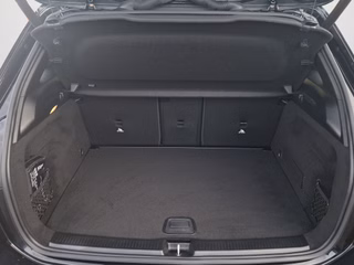 Mercedes-Benz B 220 4Matic AMG Line AUTOMATIK / AHK / NAVI / BURMESTER - bilder 10