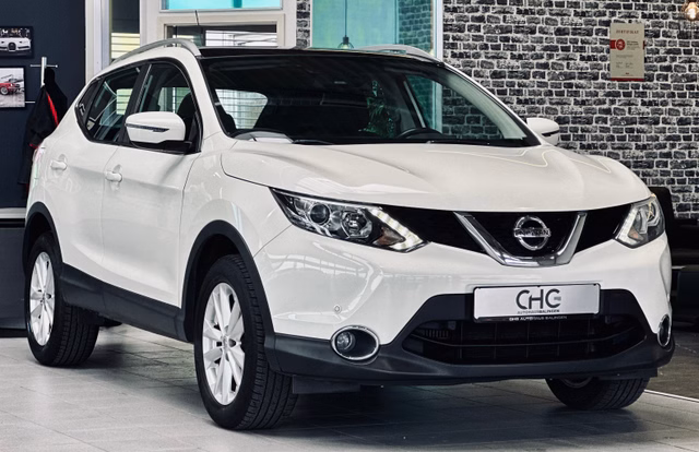 Nissan Qashqai Acenta PANO|KAMERA|SPUR |NAVI|TEMP.| Gebrauchtwagen Kaufen | EZ 05/2016 | Preis 14.990 €