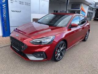 Ford Focus ST mit Syling-Paket, LED, Key-Free 280PS, Navi, ACC, B&O - bilder 1
