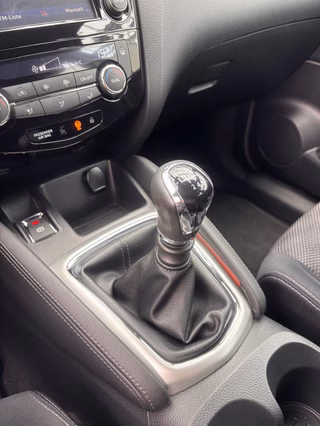 Nissan Qashqai 1.2 Acenta  KAMERA/NAVI/TEMPOMAT - foto 14