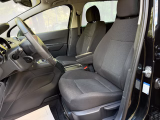 Peugeot 5008 Platinum  1. Hand Panorama Dach Klima - bilder 2