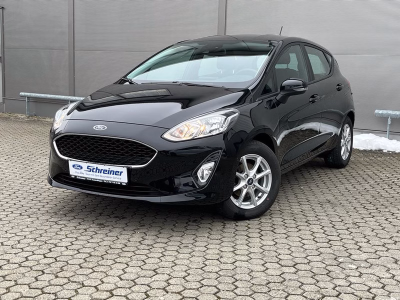 Ford Fiesta Cool & Connect mit PDC | Winter-Paket
