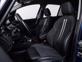 BMW 218 d Sport Line  LED RFK H-K AHK SHZ - bilder 10