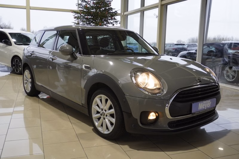 MINI Clubman One D Aut.8*Alu/Pano/Navi/Keyless/Winterp.
