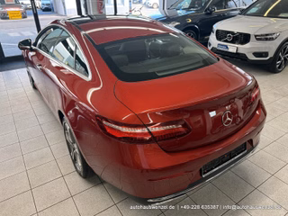 Mercedes-Benz E 200 4Matic Coupé - nur 38 tkm - PANO LEDER - foto 6