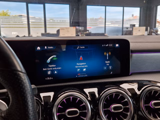 Mercedes-Benz CLA 220 AMG-Line*KAMERA*LED*LEDER*BI-COLOR SITZE - bilder 9