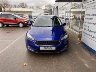 Ford Focus Turnier Cool&Connect - Automatik-AHK-Navi-Park Assist.- Winter P.- Top