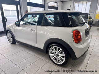 MINI Cooper D 6-Gang - nur 54 tkm - LEDER PANO NAV - bilder 9