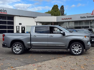 Chevrolet Silverado 6.2 V8 High Country - foto 5