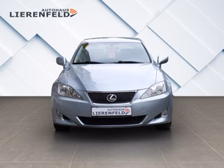 Lexus IS 220d Limited aus 1.Hand - bilder 3