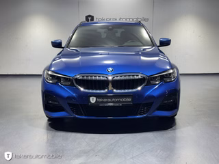 BMW 330 i M Sport *CarPlay*Navi*LED* - foto 24