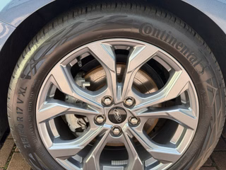 Ford Focus Turnier ST-Line ACC Navi CAM PDC LED - bilder 39