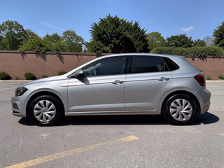 Volkswagen Polo VI Comfortline Automatik - foto 9