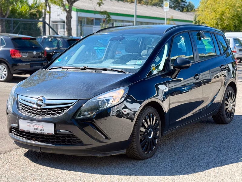 Opel Zafira C Tourer Edition TÜV 09/28 Navi Tempo Multi