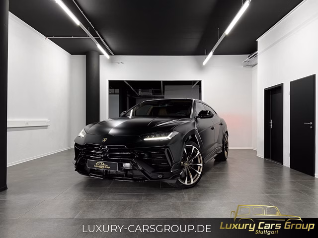 Lamborghini URUS S leatherPackage-PPF-MY2023-FullOption Used vehicle for sale | First registration 04/2023