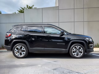 Jeep Compass Limited 4WD Automatik 4X4 - foto 9