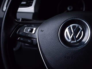Volkswagen Caddy 2.0 TDI BI-XENON ACC AHK SHZ KLIMA - foto 2