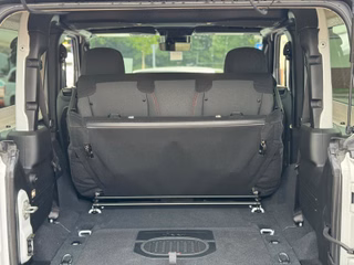 Jeep Wrangler 3.6l V6 Automatik Rubicon - foto 26