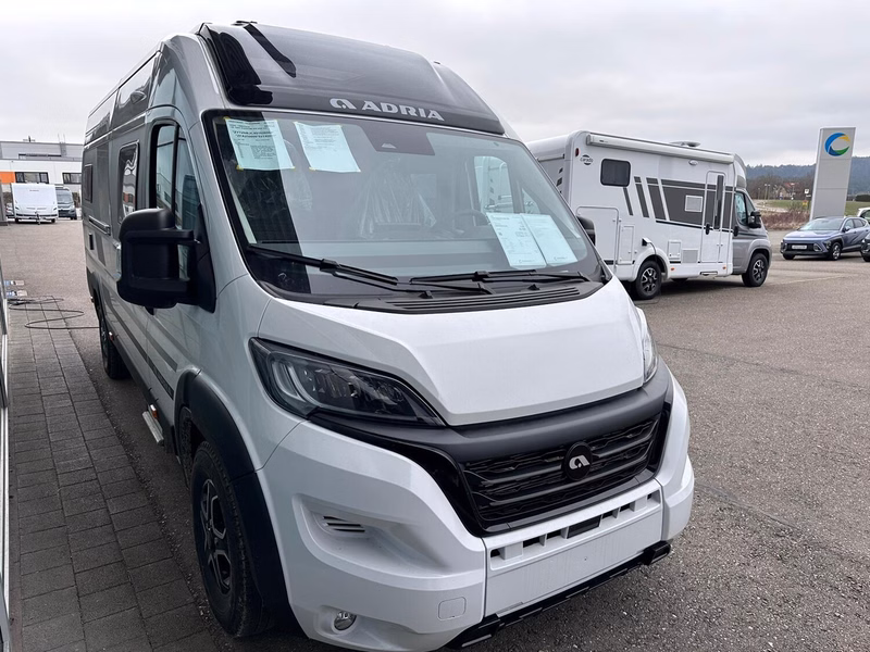 Adria Twin Supreme 640 SGX SAFETY PLUS/Automatik/Fiat