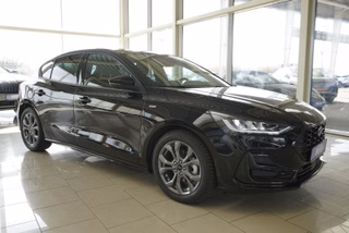 Ford Focus ST-Line X 1.0 155PS LED/Navi/Kamera/Winterp. **