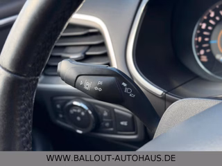 Ford S-Max Titanium*2.HAND*KLIMA*NAVI*AHK*LED*TOT*SPU - photo 24