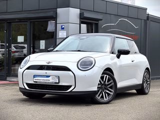 MINI Mini 3-trg. BEV Cooper E Classic Trim NEUWAGEN Gebrauchtwagen Kaufen | EZ 01/2025 | Preis 29.990 €