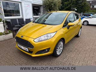 Ford Fiesta Titanium*1.HAND*KLIMA*SHZ*BT*TÜV/AU*PDC* - photo 2