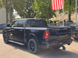 Dodge RAM 1500 Laramie Night AHK , Beifahrerdisplay, Pano - bilder 9