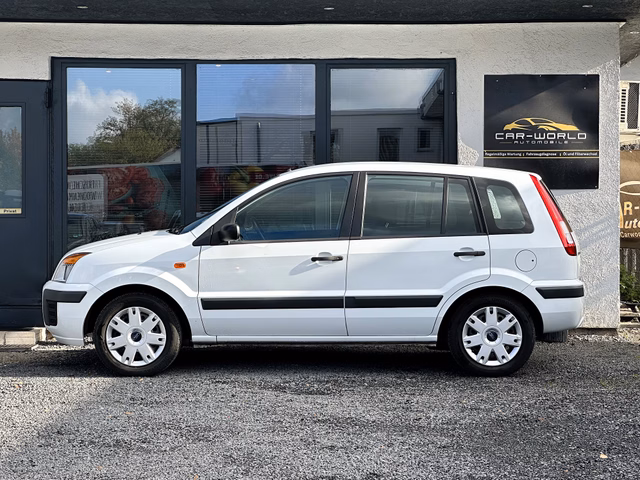 Ford Fusion Style Scheckheftgepflegt/Wenig Km/Garantie - bilder 2