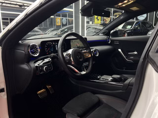 Mercedes-Benz CLA 250 EQ DRIVE AMG Line / LED / ACC / KAMERA&PARKEN / SPURHALTE - ASSIST - foto 12
