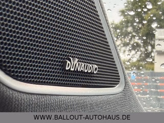 Volkswagen Touareg R-Line 4x4*HUD*SPUR*TOT*DYN*AHK*PAN*STHZ - foto 22