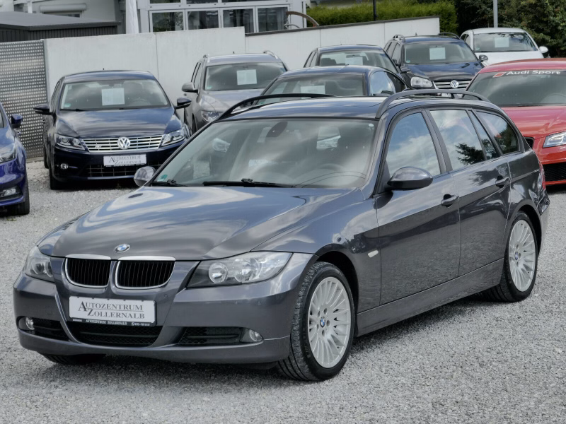 BMW 318d Touring *17"-ALU*NAVI*PANORAMA*MFL*TEMPOMA.